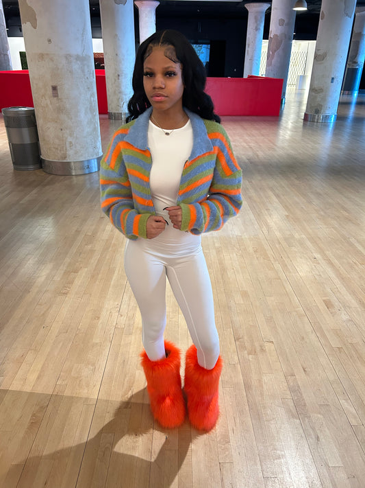 TWOTONED SWEATER